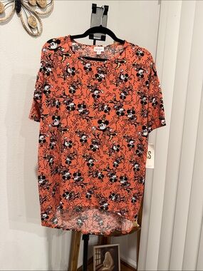 NWT: Disney Irma Top